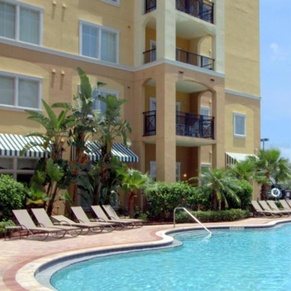 LAKE BUENA VISTA RESIDENCE VILLAGE I