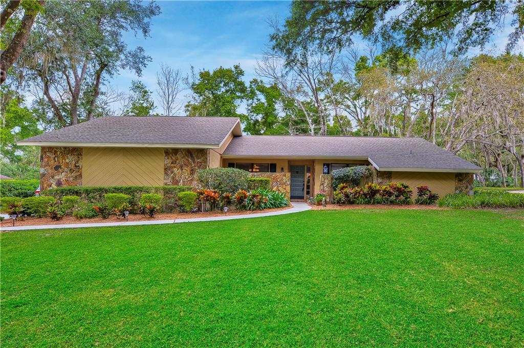 DOGWOOD HILLS - фото