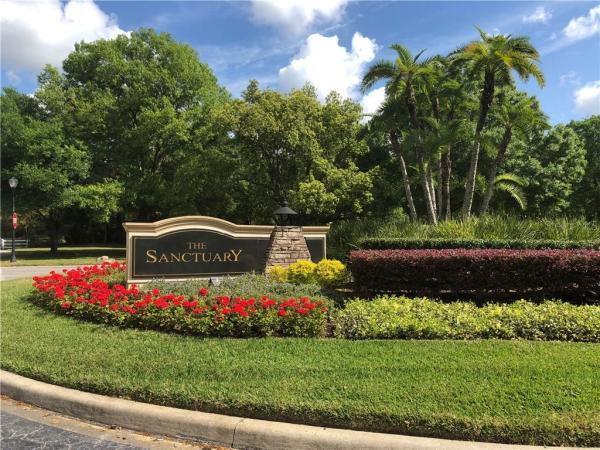 SANCTUARY ON LIVINGSTON PH 05