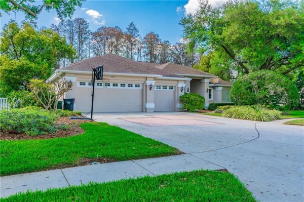 MANORS/CRYSTAL LAKES