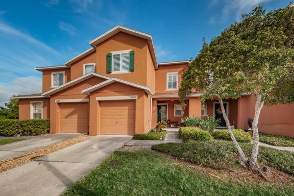 SUNSET POINTE TWNHMS