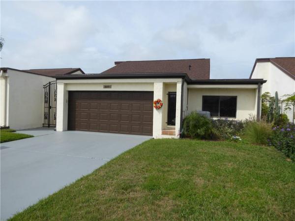 TROUBLE CREEK VILLAS PB 17 PGS 45-46 LOT 27 OR 893