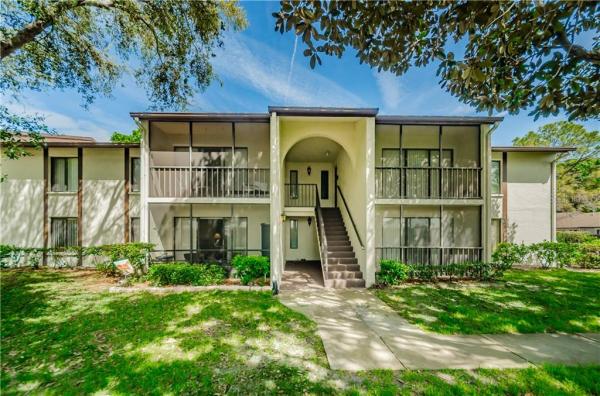 PINE RIDGE AT PALM HARBOR