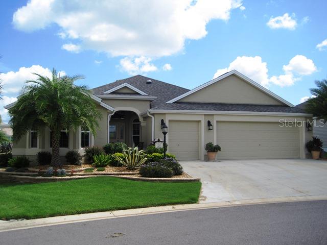 THE VILLAGES - фото