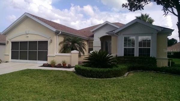 SPRUCE CREEK COUNTRY CLUB