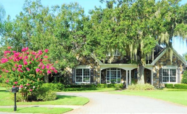 WHISPER WOODS AT EAGLEBROOKE