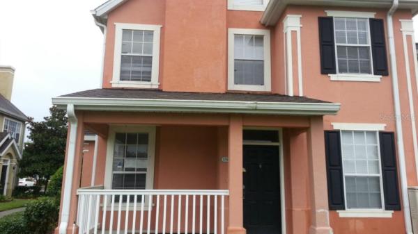 CENTRAL PK/LEE VISTA CONDO