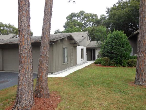 ERROL VILLAGE 01 CONDO