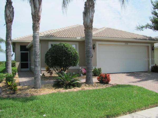 VALENCIA LAKES PH 02