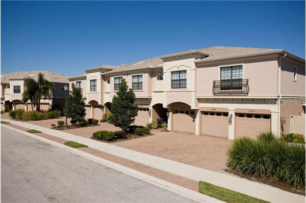 PALMA SOLA TRACE CONDO