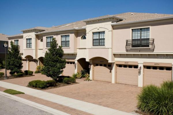 PALMA SOLA TRACE CONDO