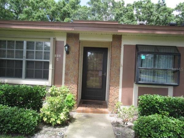 HIGHLAND LAKES VILLAS ON THE GREEN