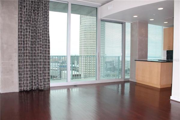 SKYPOINT A CONDO