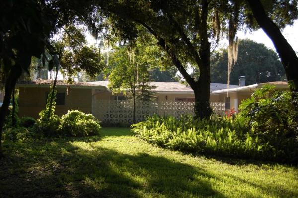 LAKE MAGDALENE WOODS