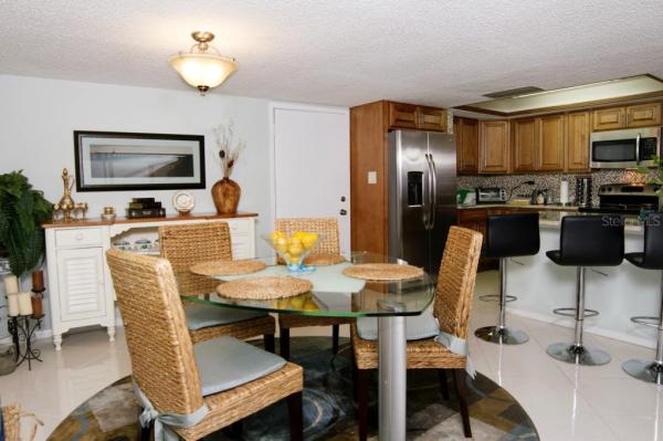 TREASURE ISLAND TENNIS & YACHT CLUB