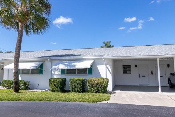 PARKWAY VILLAS CONDO UN 5