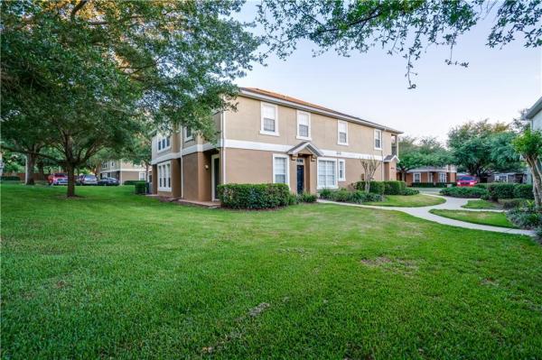 OVERLOOK/PARKSIDE CONDO