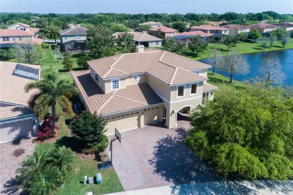 BRONSONS LNDGS F & M