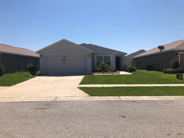 COUNTRY CLUB ESTATES