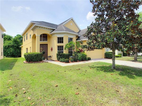 WOODLAND LAKES PRESERVE