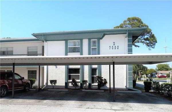 SEMINOLE COUNTRY GREEN CONDO