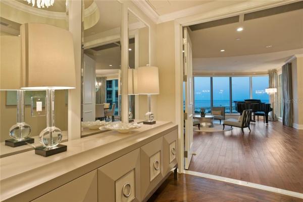 OVATION CONDO - A JMC COMMUNITY