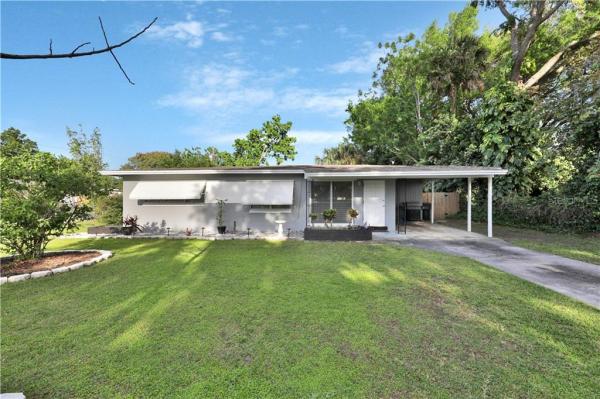 WHISPERING LAKES SEC 01