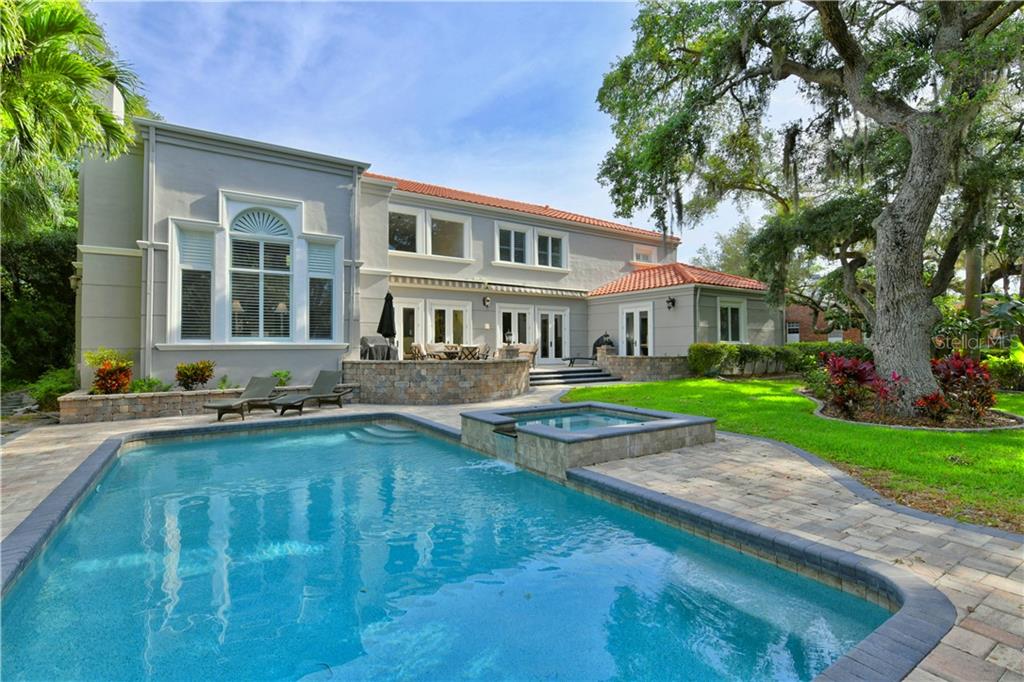 CHEROKEE PARK 2 - фото