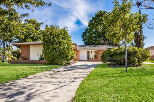 VILLAGE GREEN OF BRADENTON UN B