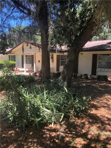 TAVARES LAKEWOOD PARK