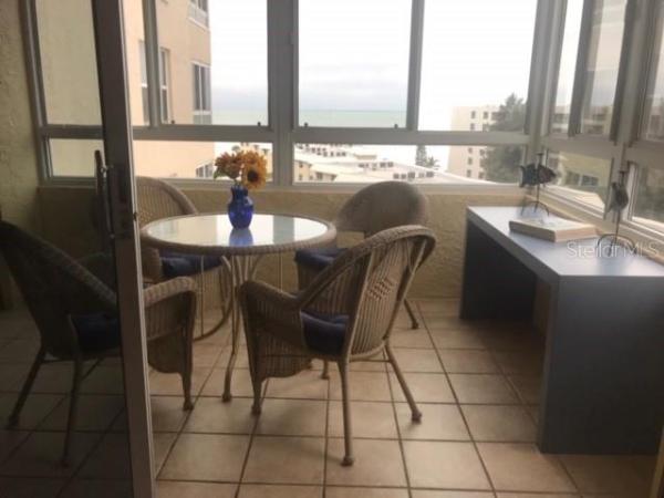 SARASOTA SURF & RACQUET