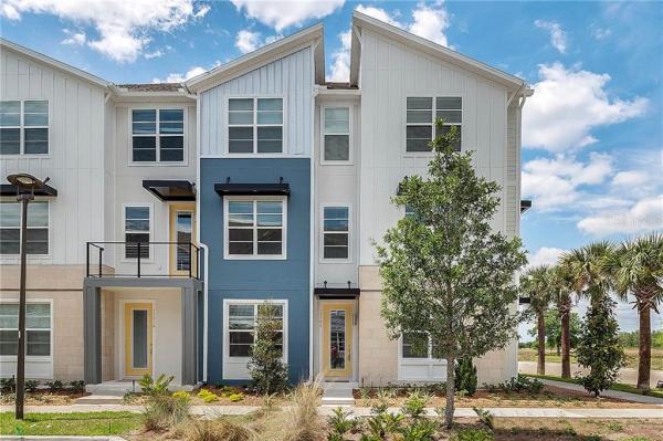 LAUREATE PARK NBRHD CENTER PH 1