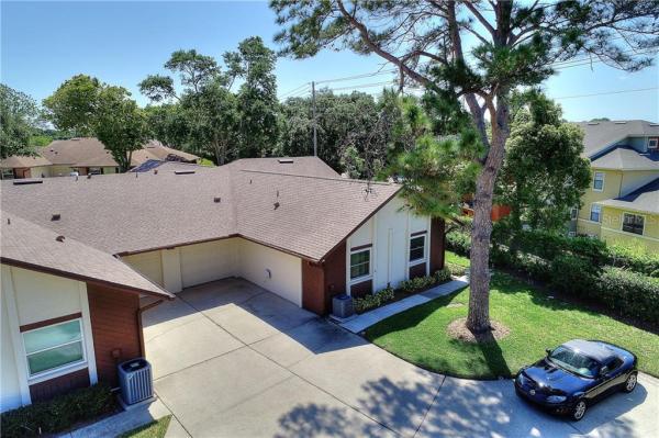 SCOTSDALE CLUSTER CONDO