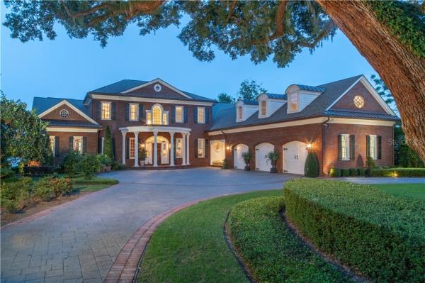 COUNTRY CLUB ESTATES