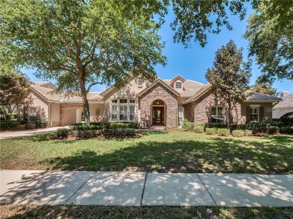 HEATHROW COUNTRY ESTATE