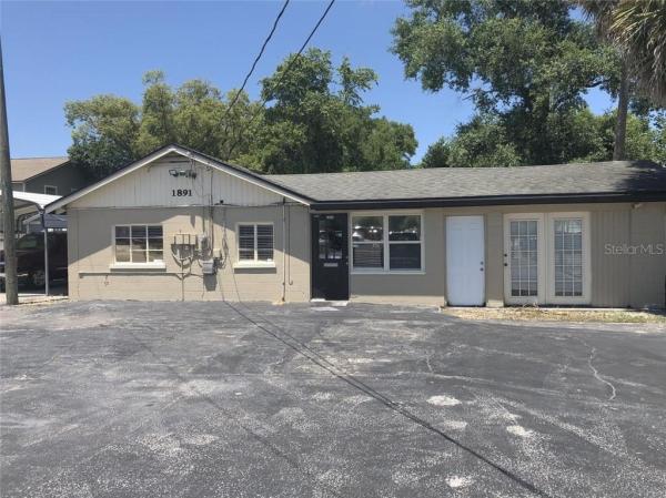 KAROLINA ON KILLARNEY