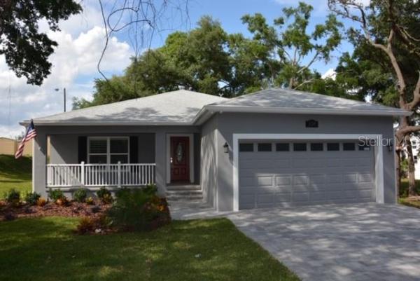 COUNTRY OAKS LAKELAND