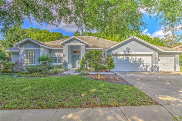 RIVER HILLS COUNTRY CLUB PHASE