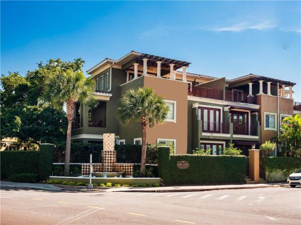 ASBURY PARK VILLAS & TWNHS