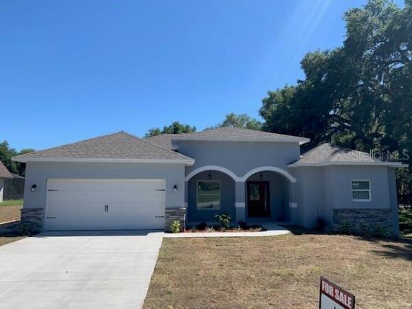 LAKE BERNADETTE GARDENS