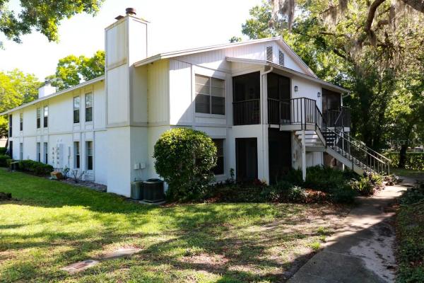 TOWNHOMES OF COUNTRYSIDE