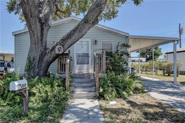 HOLIDAY VILLAGE CO-OP M/H UNREC