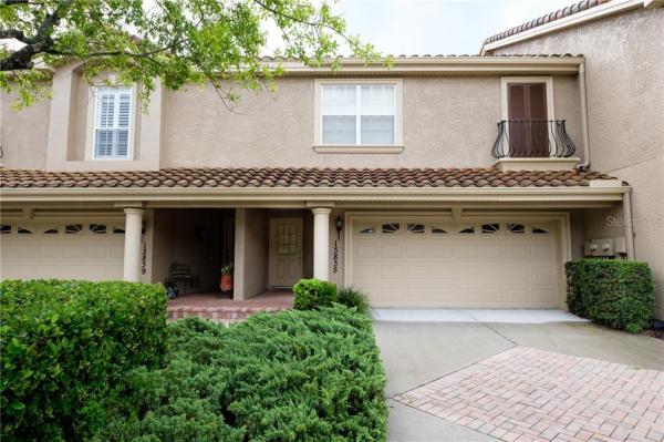 SUN KETCH TWNHMS AT FEATHER SOUND