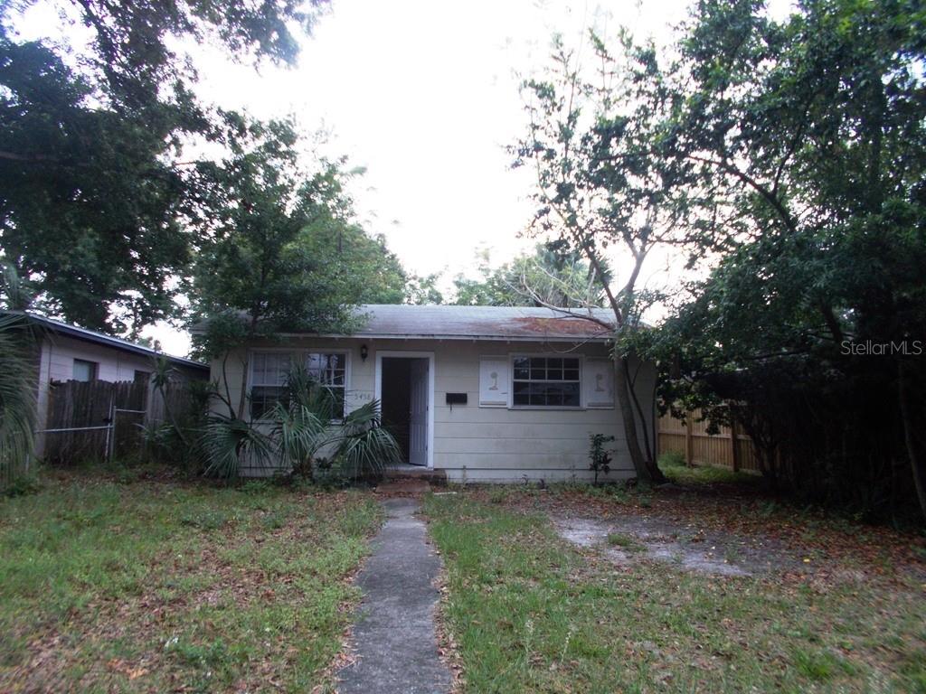 CRESTMONT - фото