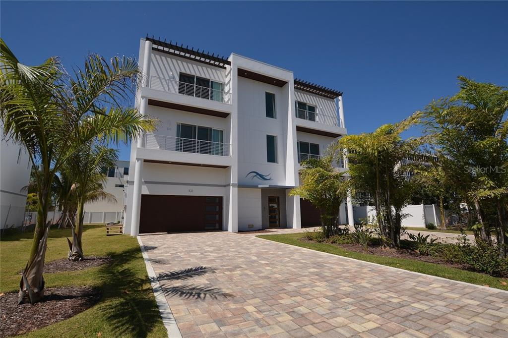 ST ARMANDS PLACE - фото