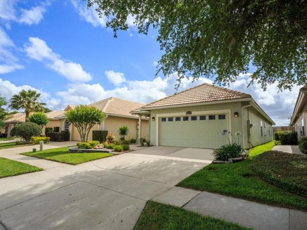 COUNTRY CLUB OF MT DORA PH 02-9