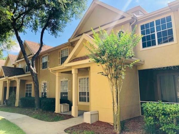 CRESCENT PLACE AT LAKE LOTUS CONDO