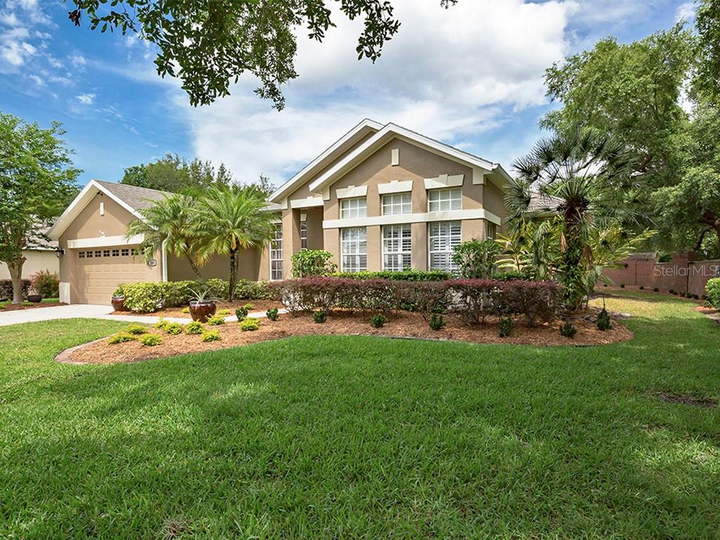 WESTFIELD LAKES - фото