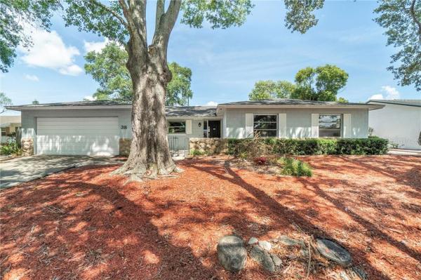 CARRIAGE HILL UNIT 1