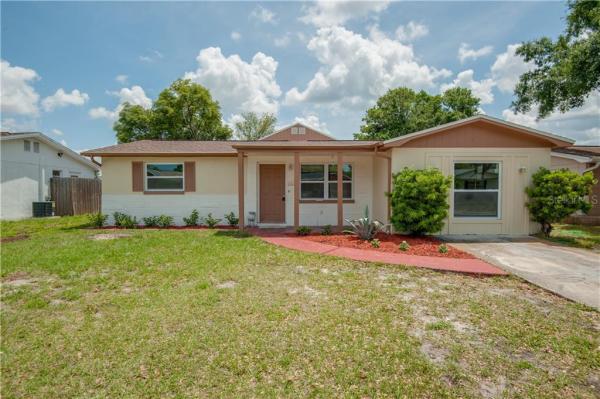 HOLIDAY LAKE ESTATES